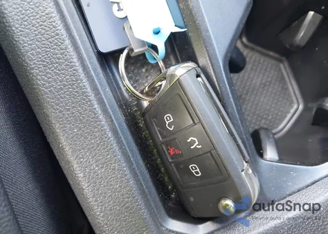 2021 Volkswagen Tiguan 2.0T Se/2.0T Se R-Line Black/2.0T Sel from USA, damaged, VIN 3VV3B7AX6MM104282